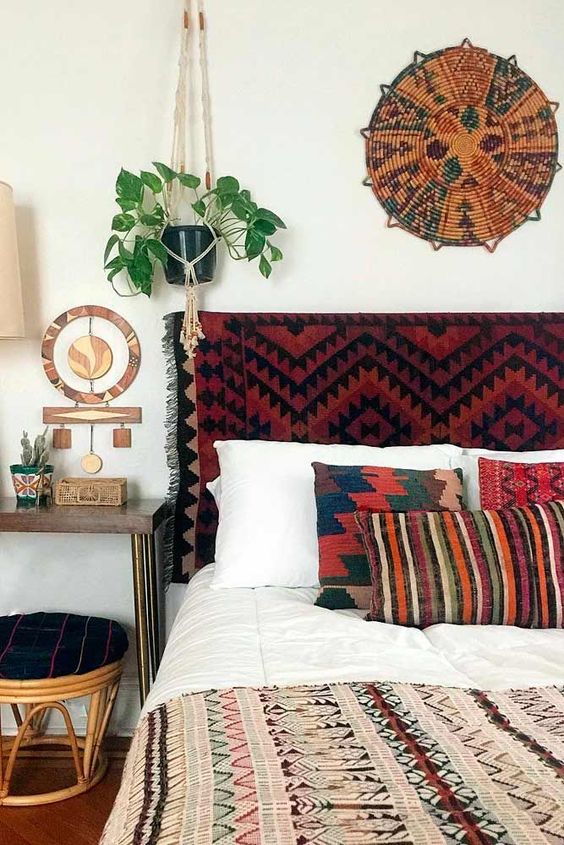 Bohemian Bedroom Ideas: Don't Forget Decoration