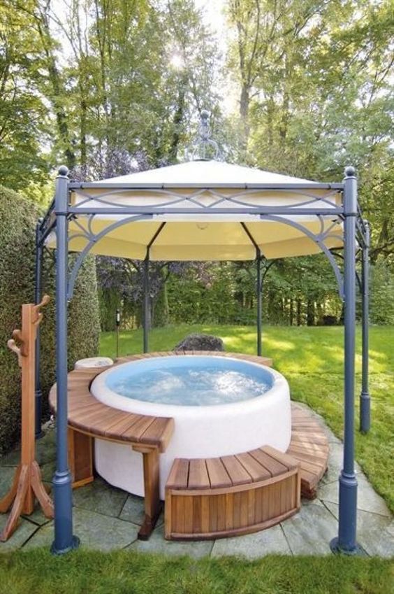hot tub outdoor 14