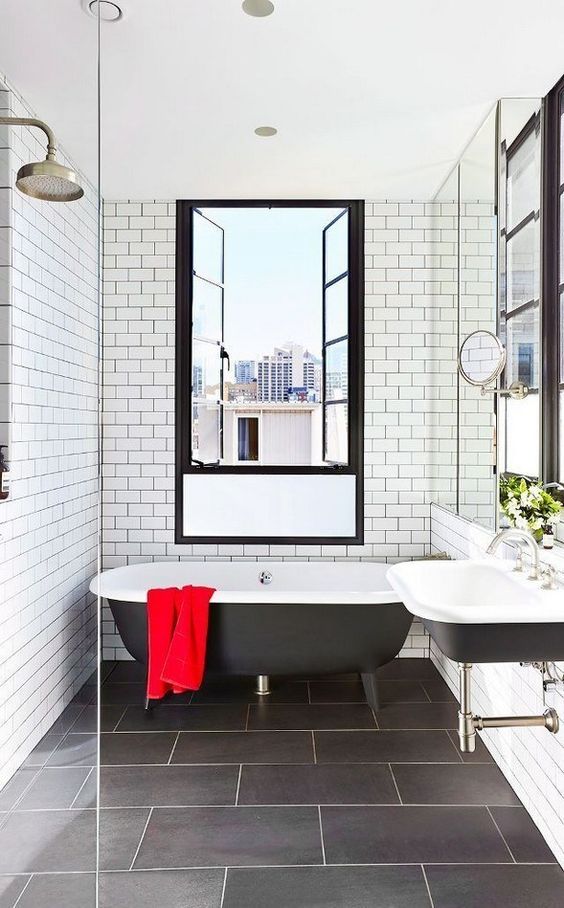 Minimalist Bathroom Ideas: Stylish Black and White
