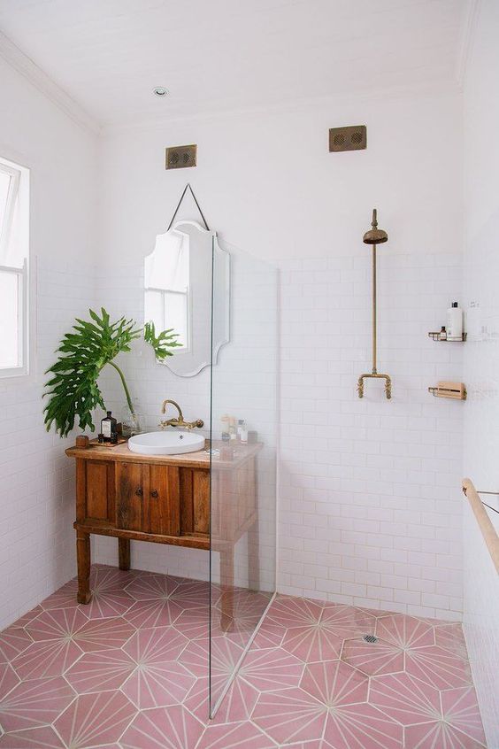 White Bathroom Ideas: Soothing Simple Bathroom