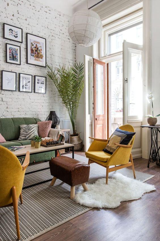 Bright Living Room Ideas 9