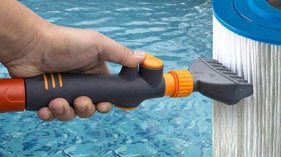 How to Maintain Hot Tub Filters